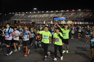 BIB: 
                            <button type="button" onclick="openModal(23947339)" class="btn btn-primary btn-sm float-right btn-popup" data-toggle="modal" data-target=".modal-high-quality">
                        <i class="fas fa-shopping-cart"></i> Add to Cart
                    </button>
                                            <button type="button" onclick="isThisMe(23947339, true)" class="btn btn-success btn-sm float-right btn-popup btn-isme hidden" data-toggle="tooltip" data-placement="bottom" title="นี่คือรูปของคุณใช่ไหม คลิกที่นี่เพื่อเอาเข้าอัลบั้ม">
                        <i class="fas fa-plus"></i> Add to album
                    </button>
                    <button type="button" onclick="isThisMe(23947339, false)" class="btn btn-warning btn-sm float-right btn-popup btn-isnotme hidden">
                        <i class="fas fa-ban"></i> Remove from album
                    </button>